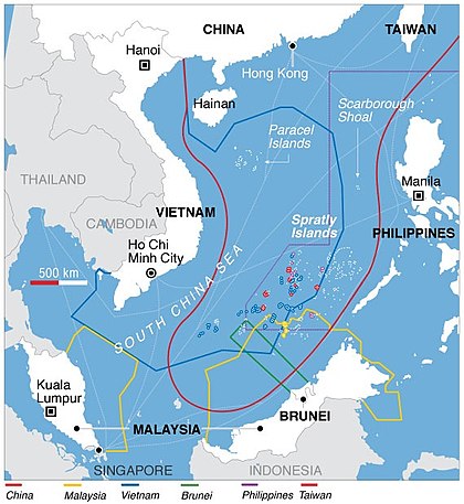 Japan tone ko Titanik 420px-South_China_Sea_claims_map